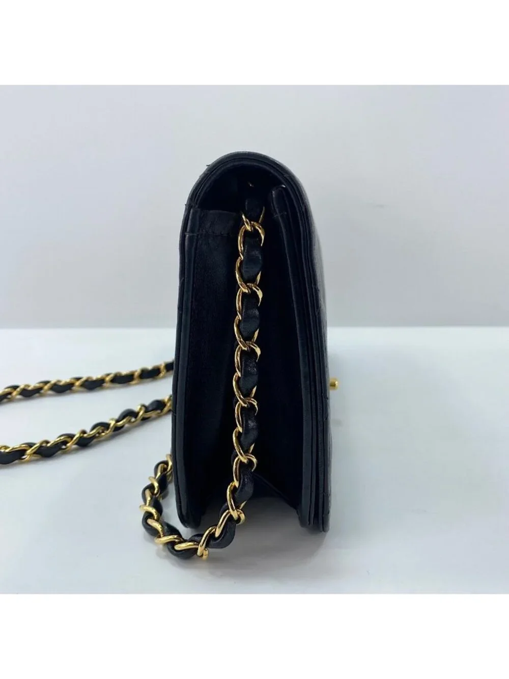 Chanel Shoulder Bag Quilted
